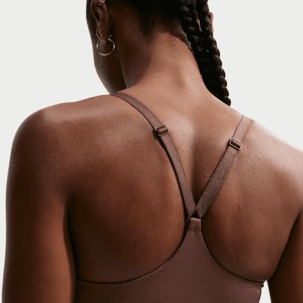NIKE NIK W NK DF INDY BRA GLS LT CHOCOLATE